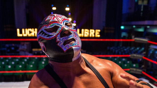 Wrestler dies during match, but it was so staged, at first no one knew anything was wrong
