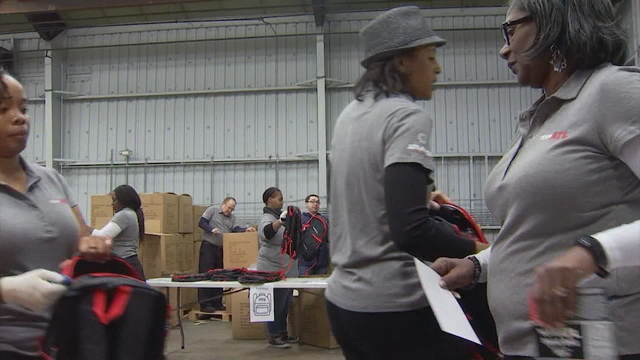 Official kits made for 10,000 Super Bowl volunteers