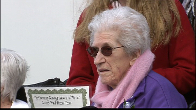Adventure at 83: Woman's Dream of Riding in Hot Air Balloon Comes True