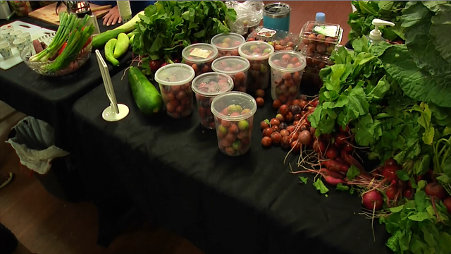 Atlanta's secret bounty: Free fruit for those in need