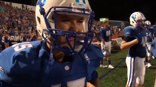 Mississippi homecoming queen boots game-winning extra point