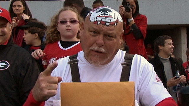 UGA mourning loss of super fan Mike 'Big Dawg' Woods
