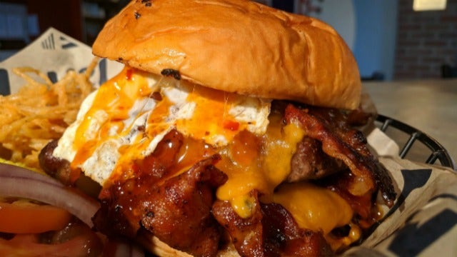 Burgers with Buck: Murph's