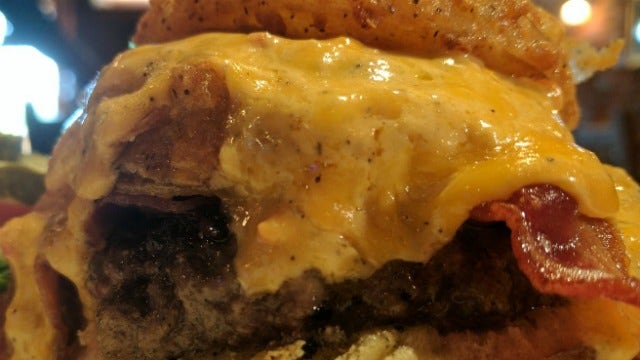 Burgers with Buck: Olde Courthouse Tavern