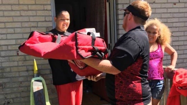 Boy with autism gets yummy surprise during yard sale