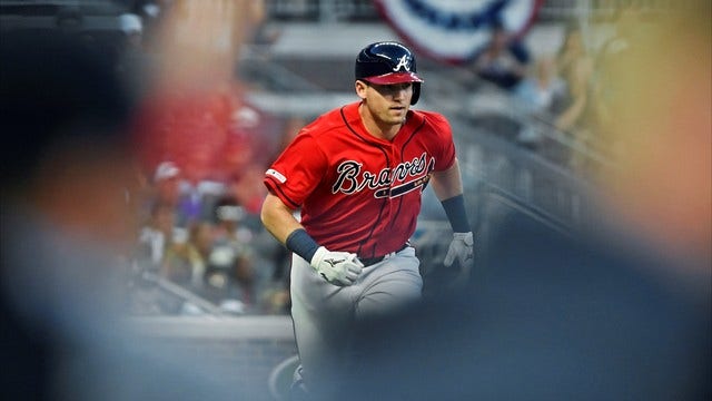 Riley caps rally as Braves spoil Mets' big day with 5-4 win