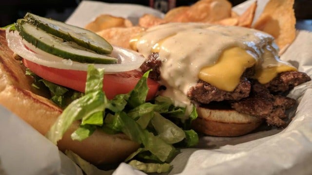 Burgers with Buck: Sidechick