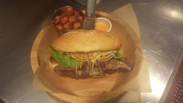 Burgers With Buck: Subconscious Burger