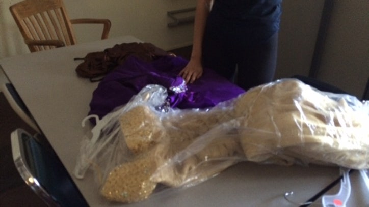 Los Angeles principal seeks prom  dress  donations  to give 