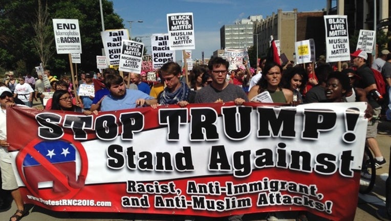 b199d540-071716_anti_Trump_Protest_Cleveland_OH_1_1468854595475_1641439_ver1.0_1469147112168.JPG