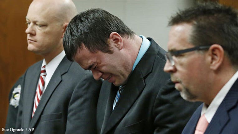 230ae7b3-Sue-Ogrocki-AP_1449882726684-407693.jpg