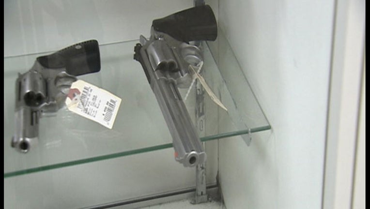 Guns - Handguns_1455741079186.jpg