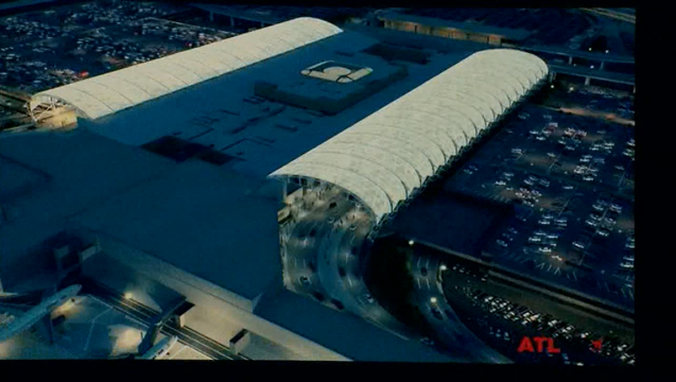 P STATE OF THE AIRPORT 6P_00.00.46.08_1457657368519.png