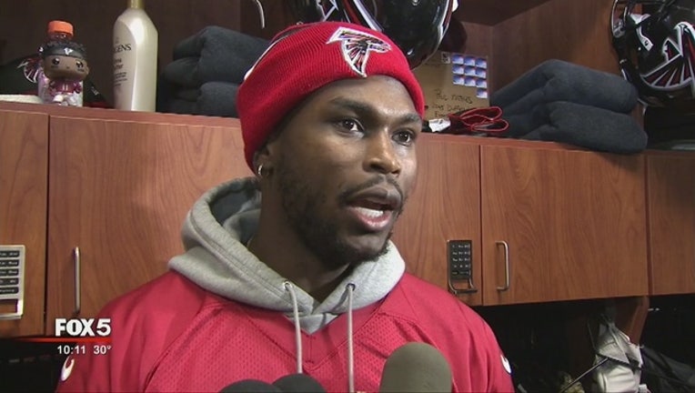 910478d3-Falcons__Julio_Jones_defends_his_Alabama_0_20180104043641