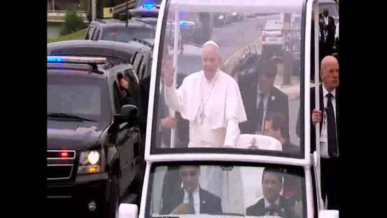 Pope_Francis__Final_Day_in_Philadelphia_0_20150927200921-401096