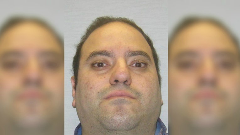 9e3cc9b5-Piggyback Bandit Sherwin Shayegan-404023