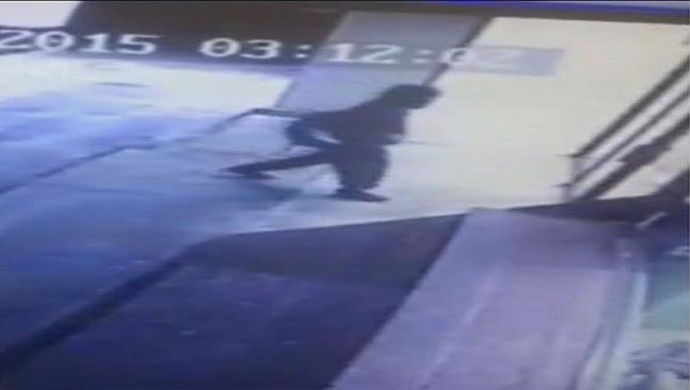ATLANTA CHECK CASHERS ROBBERY_1450637954865.jpg