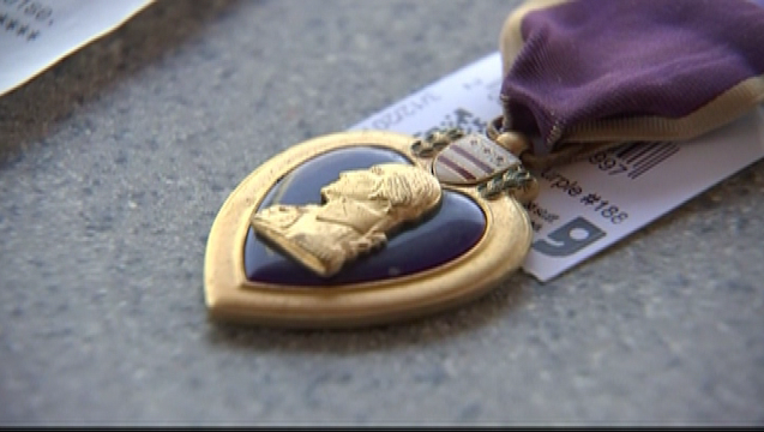 AZ__THRIFT_STORE_PURPLE_HEART__VO_SOT___1G9RYVWA.mp4_00.00.11.23_1458219437781.png