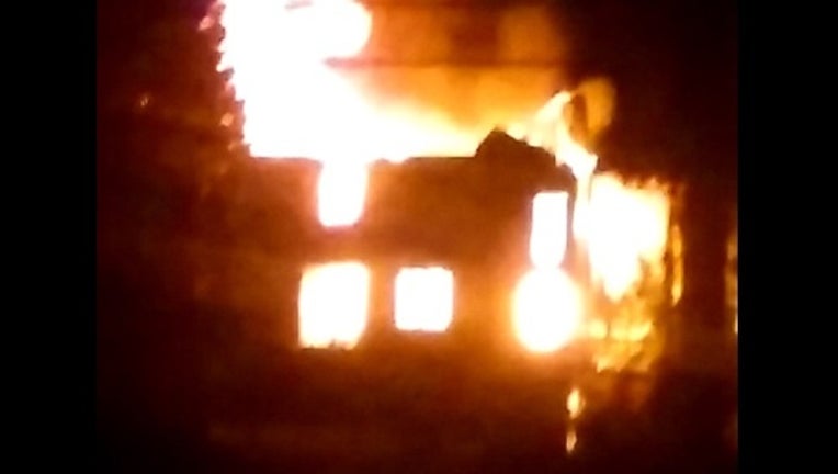 BARRINGTON OVERLOOK FIRE PIC 2_1455530028784.jpg