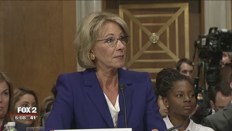 4e279310-Betsy_DeVos__controversial_comments_on_g_0_20170118223221-65880