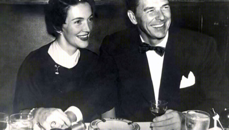 COLD OPEN A NANCY REAGAN _00.00.00.27_1457385563977.png