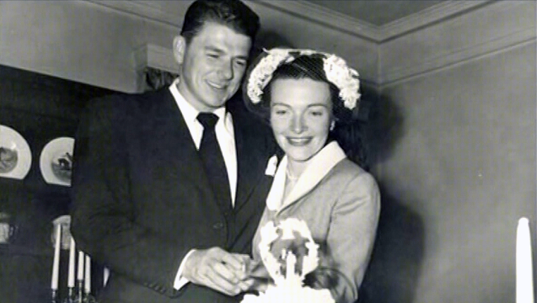 29ab9104-COLD OPEN A NANCY REAGAN _00.00.05.17_1457384906680.png