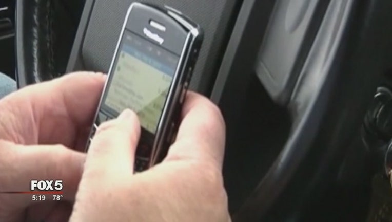 Distracted_driving_0_20170829014720