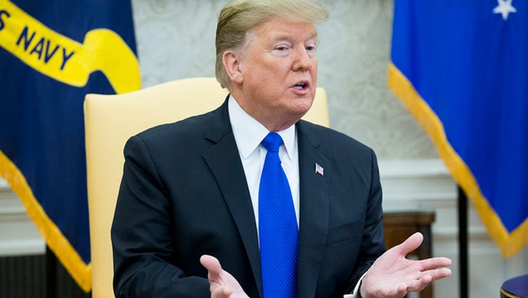 b845d7bf-Donald Trump USA COLOMBIA_1550205612041-407068