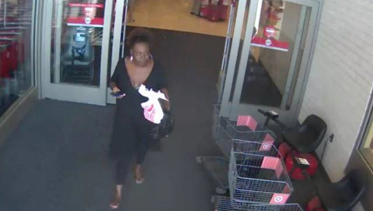 Fayetteville theft suspect_1494959354182.PNG