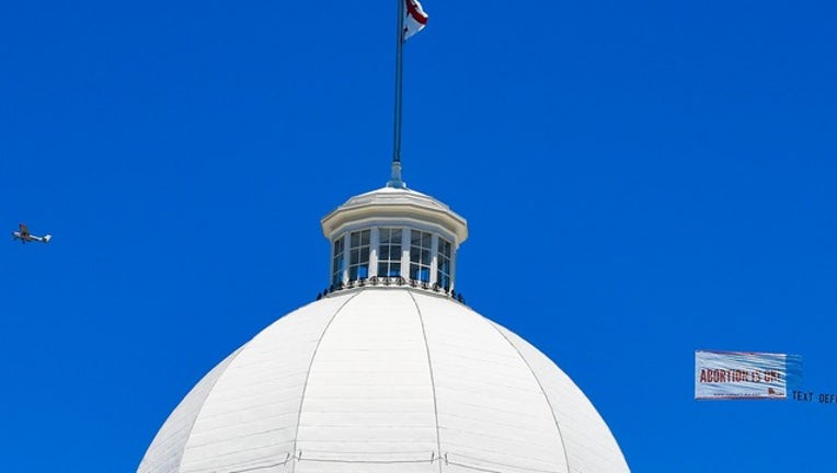 55c0113a-GETTY_alabama abortion_051919_1558305566673.png-402429.jpg