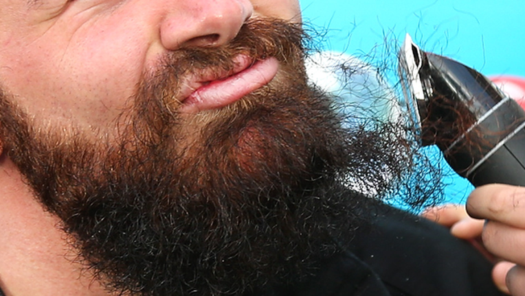 61de08fb-GETTY_beard_041619_1555437517201-402429.png