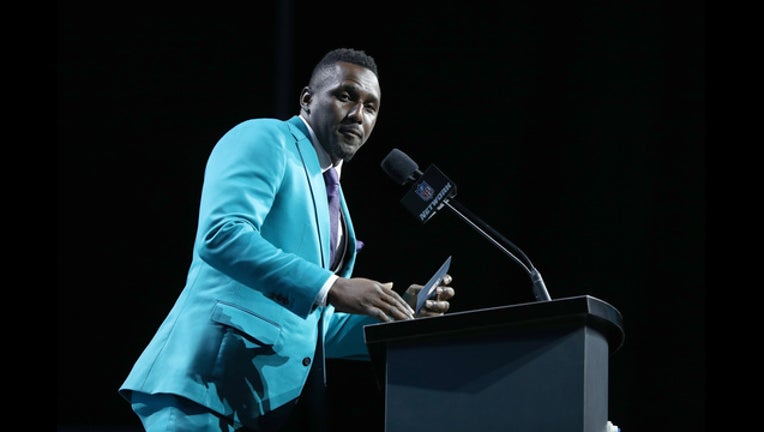 700030902JH00104_NFL_Draft_1513372289231