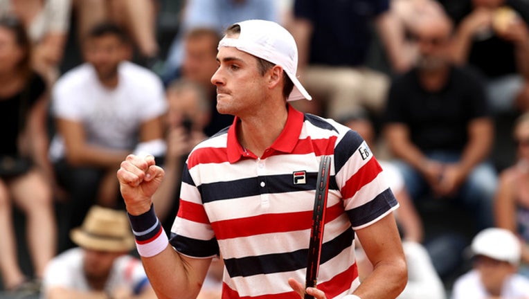 d34e77f5-775147186AP00430_2018_Frenc_1531175901883