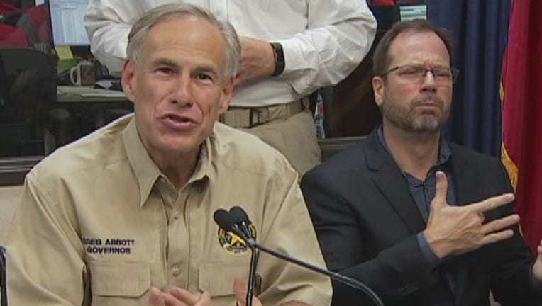 fd7359ed-Gov__Abbott_updates_on_state_s_Harvey_ef_0_20170827032042-407693