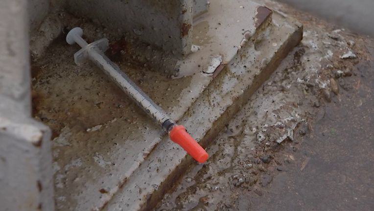 3fb32c6c-Heroin Needles (2)_1498144256915-401096.png