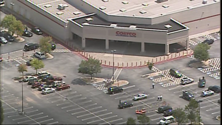 e6354217-Costco SWAT situation in Clayton County