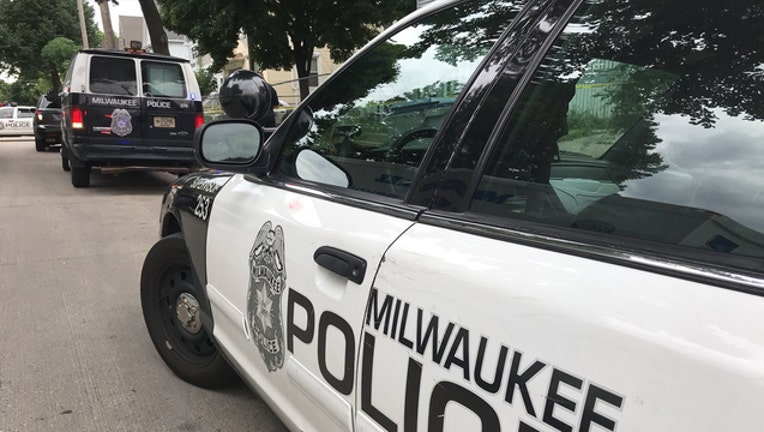 MilwaukeeOfficerShot2_1532569407134-401720.jpg