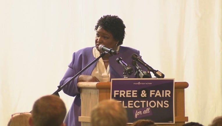 624f8a09-P ABRAMS THANK YOU TOUR 10P _00.00.56.07_1552449285226.png.jpg