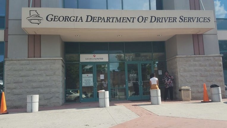1840bd32-P DDS OFFICES DOWN 10P_WAGA9149_146.mxf_00.00.43.07_1538792745327.png.jpg