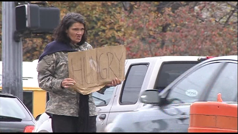 843b3f30-P HOMELESS SHELTER BATTLE 6P_00.00.34.12_1449146962221.png