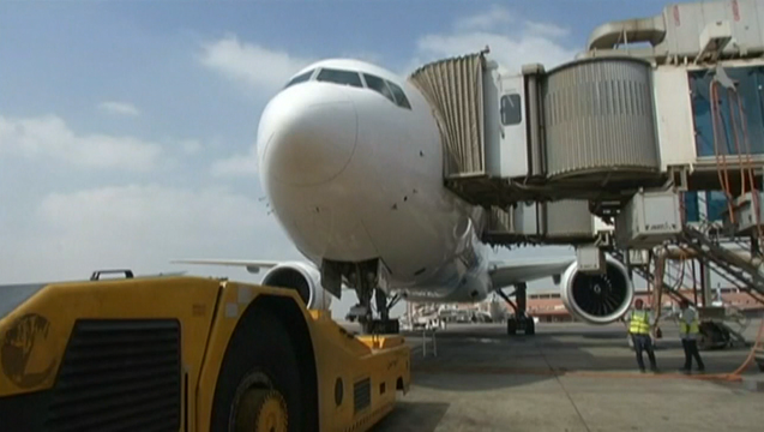 P MISSING EGYPT AIRPLANE 12P _00.00.57.12_1463686092964.png