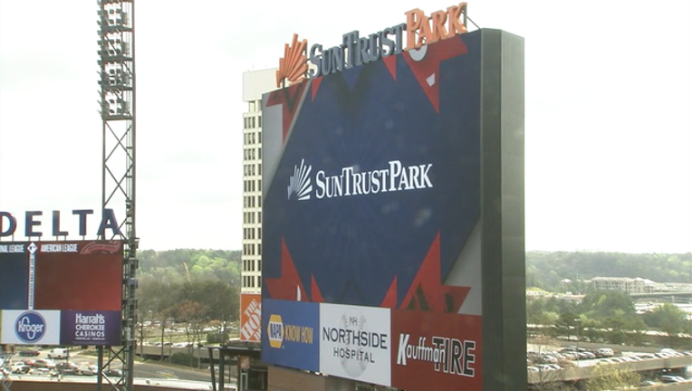 P SUNTRUST PARK TOUR 5P _00.00.18.28_1490741959087.png