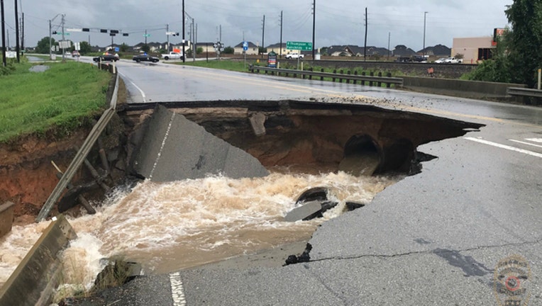 Sinkhole in Rosenberg, Texas-404023