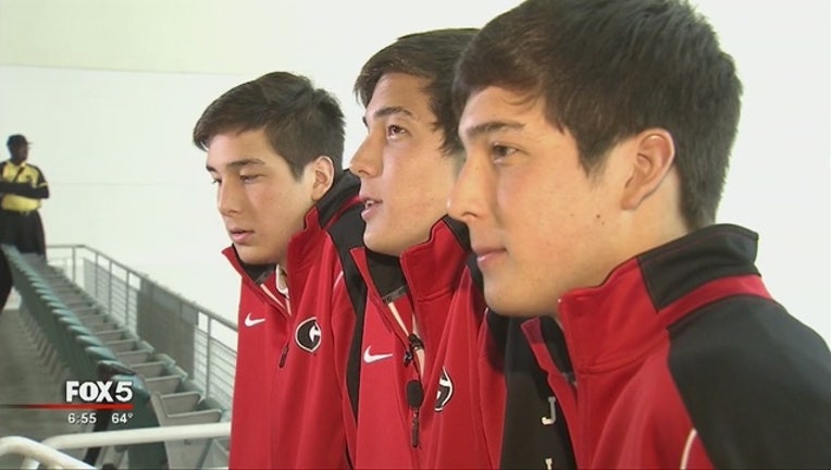 aa585bcc-UGA_triplets_all_compete_at_NCAA_swimmin_0_20160325012732