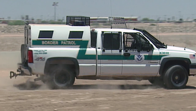 0455d9ac-US Border patrol mexico the wall generic_00.00.09.21_1493162948935.png