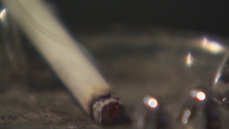 V CHAMBLEE BANS SMOKING 6P_00.00.52.14_1563590746390.png.jpg