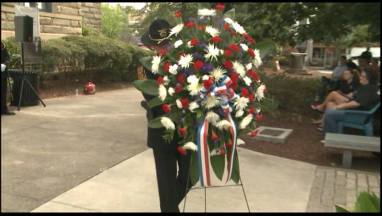 V FALLEN OFFICER MEMORIAL 5P_00.00.00.12_1463018281739.png