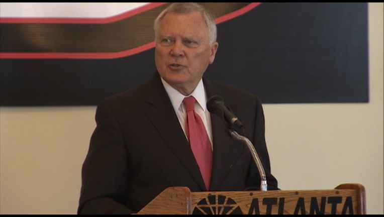 V GOV DEAL AMS LUNCH 5P_00.00.08.23_1441058768347.png