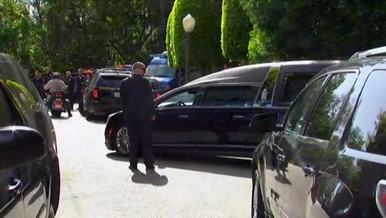 b2bd6743-V NANCY REAGAN OBIT 8A_00.00.04.16_1457384942984.png