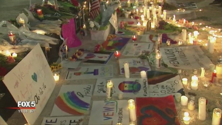 f026aebb-Vigil_in_Orlando_0_20160614045542